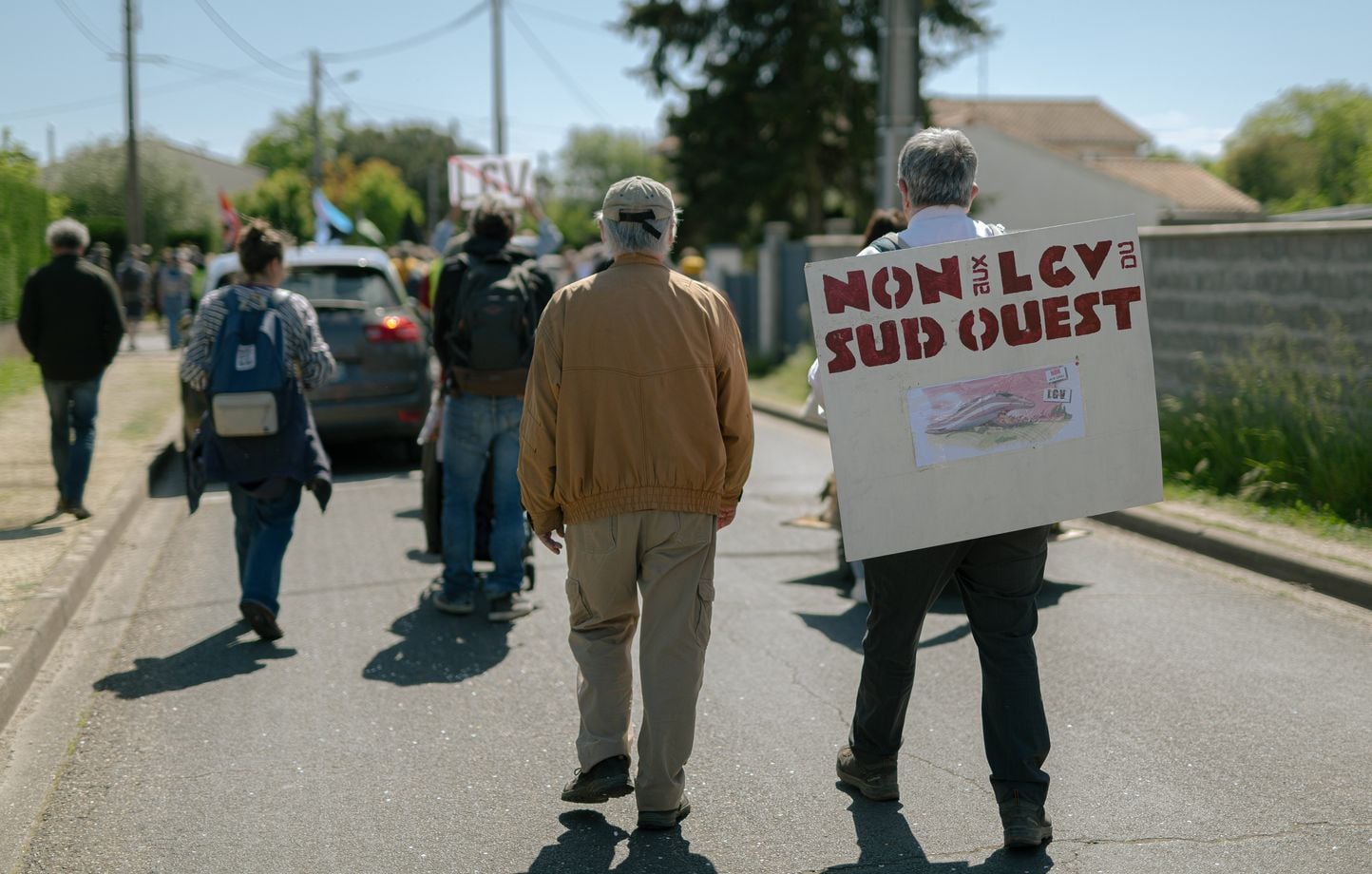 Al sur de Burdeos, una “cadena humana” para decir no al LGV Sud-Ouest Al sur de Burdeos, una “cadena humana” para decir no al LGV Sud-Ouest